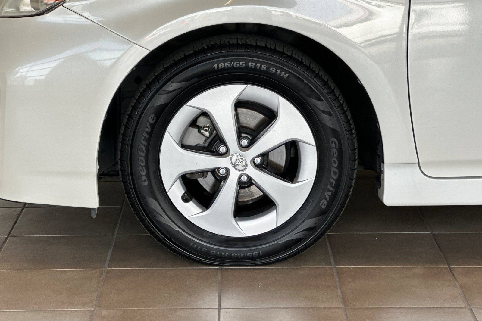 Used 2013 Toyota Prius Three FWD image 24