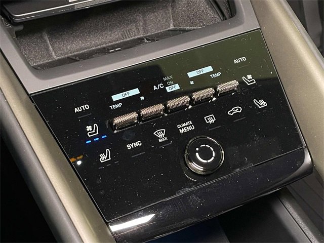 New 2025 Porsche Macan Turbo Electric image 33