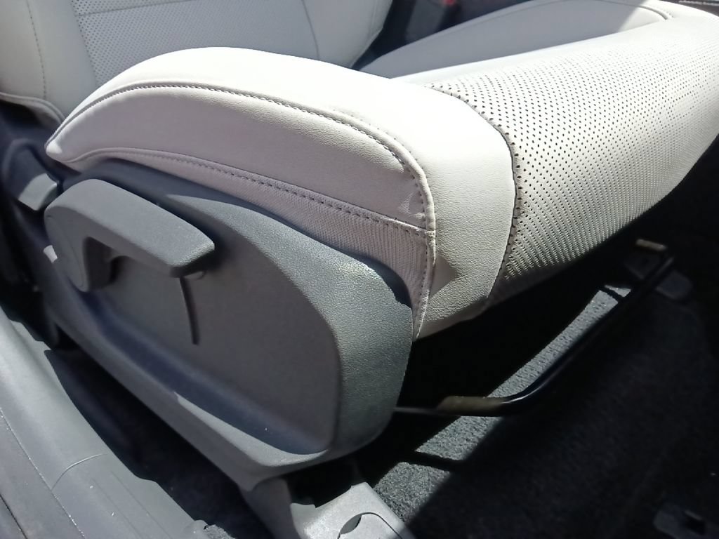 Used 2026 Hyundai Santa Fe SEL FWD image 34