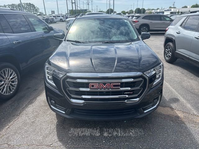 Certified 2023 GMC Terrain AT4 w/ Tech Package AWD/4WD image 9