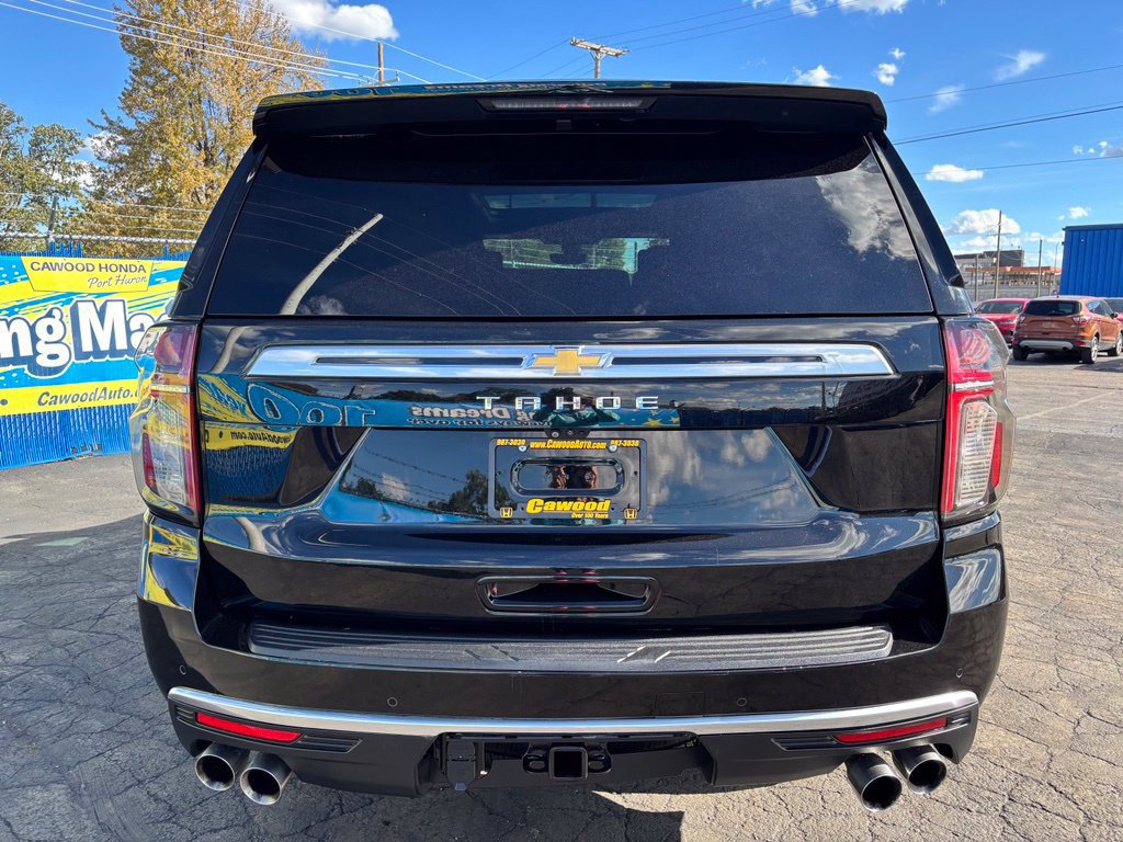 Used 2021 Chevrolet Tahoe High Country w/ Premium Package AWD/4WD image 3