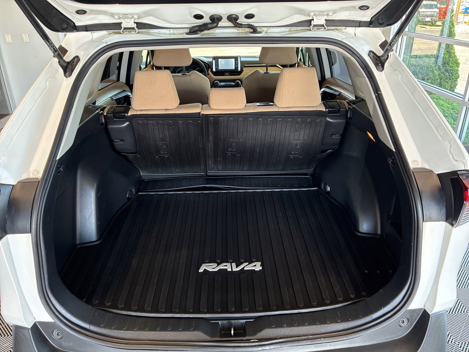 Used 2019 Toyota RAV4 LE w/ All Weather Liner Package AWD/4WD image 11