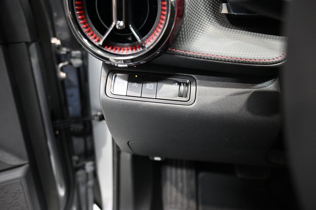 New 2026 Chevrolet Equinox RS image 25