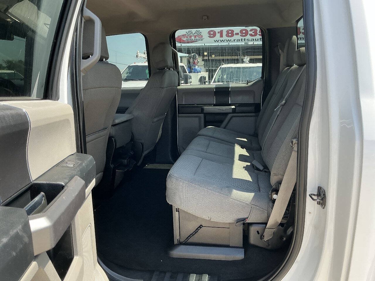 Used 2019 Ford F250 XLT w/ Snow Plow Prep Package AWD/4WD image 11