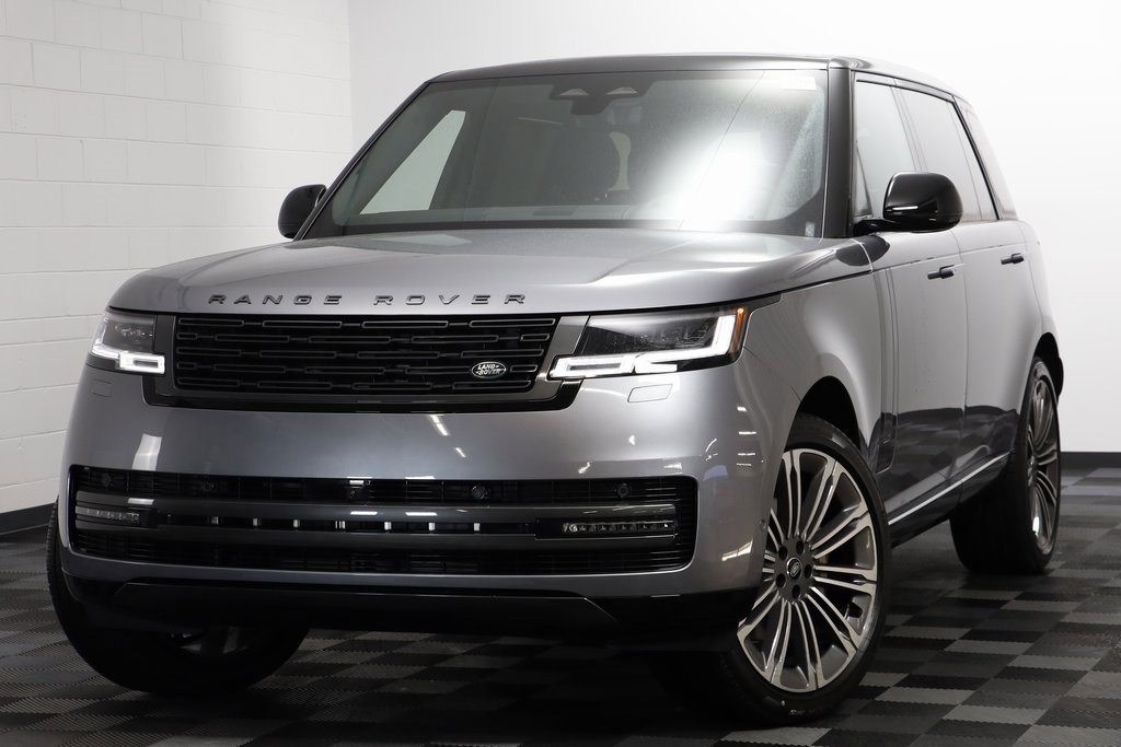 New 2025 Land Rover Range Rover Long Wheelbase SE image 2