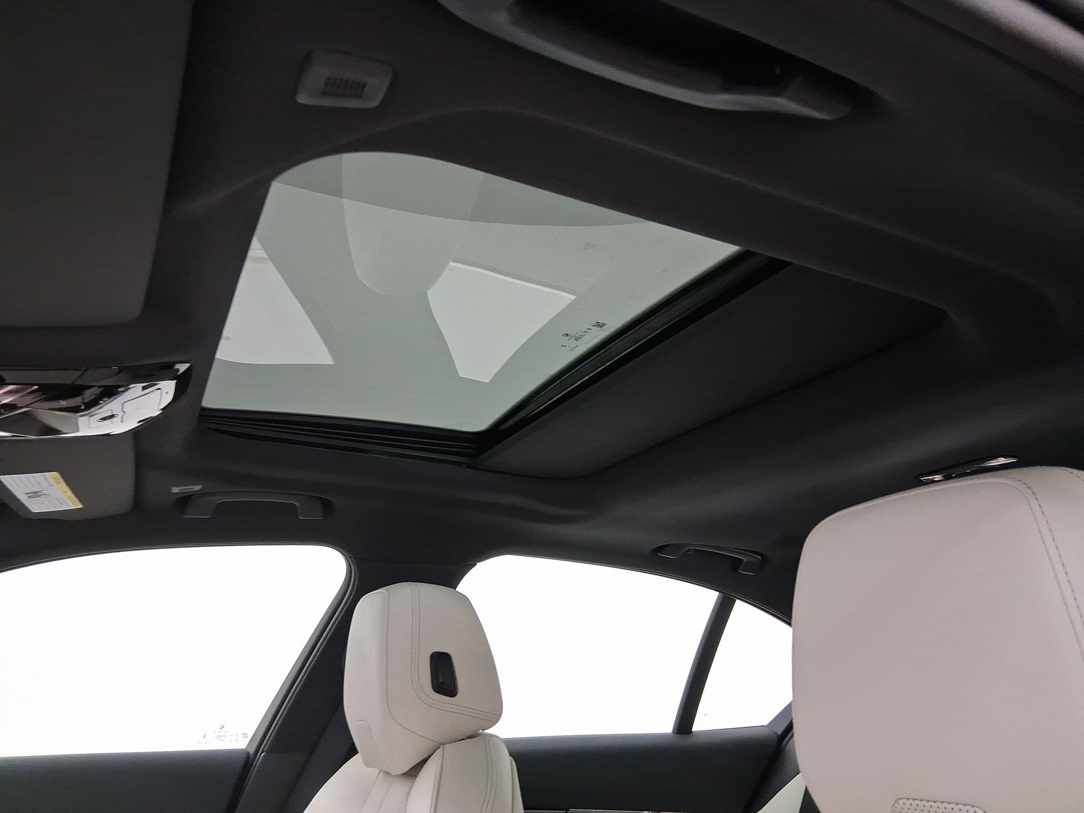 New 2026 BMW 530i w/ Premium Package image 13