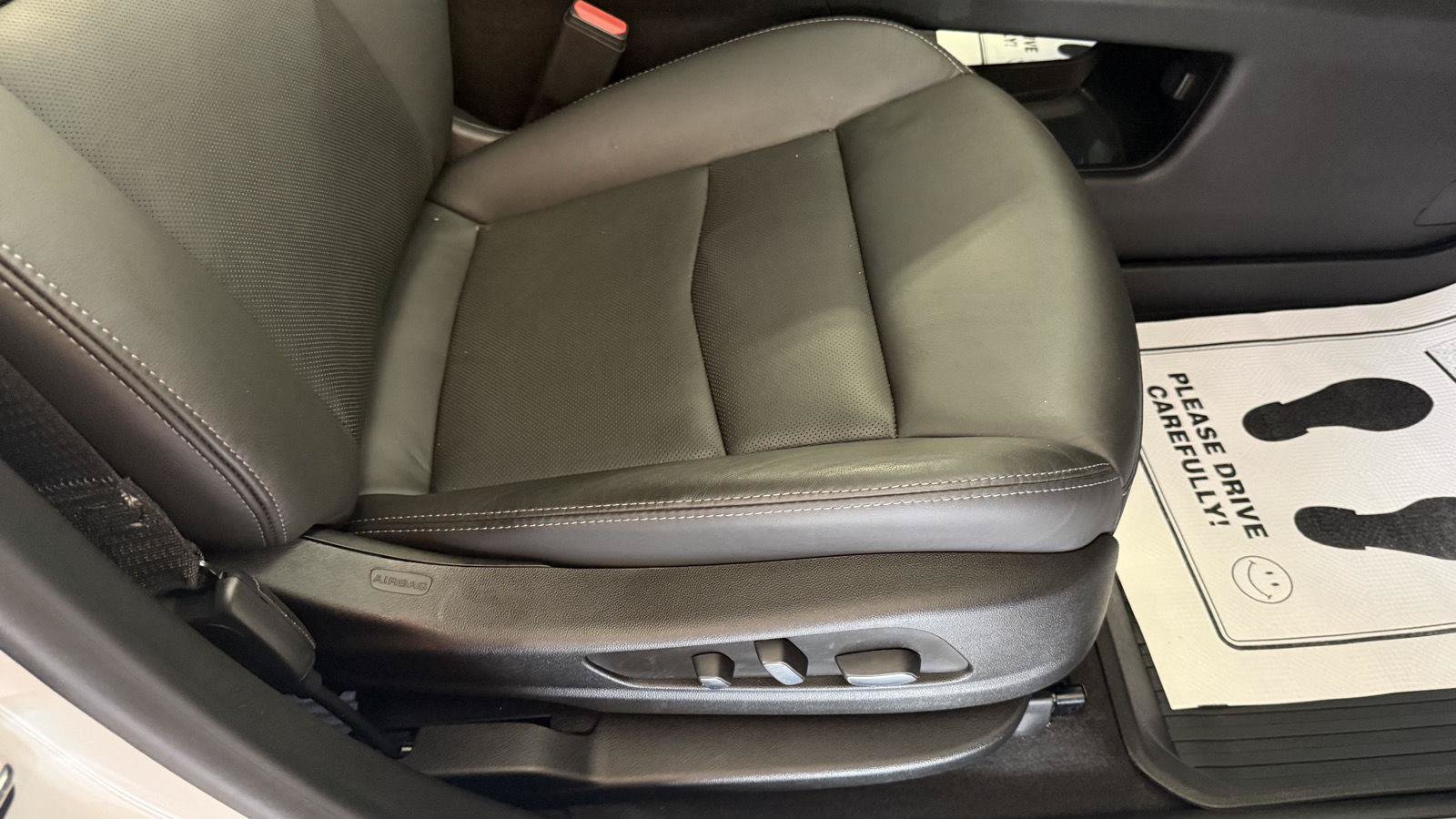 Used 2023 Cadillac XT5 Sportv w/ Technology Package AWD/4WD image 21