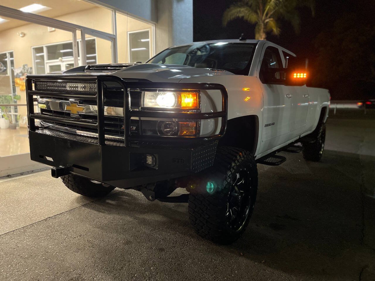 Used 2017 Chevrolet Silverado 2500 LT w/ Z71 Package, Off-Road AWD/4WD image 52