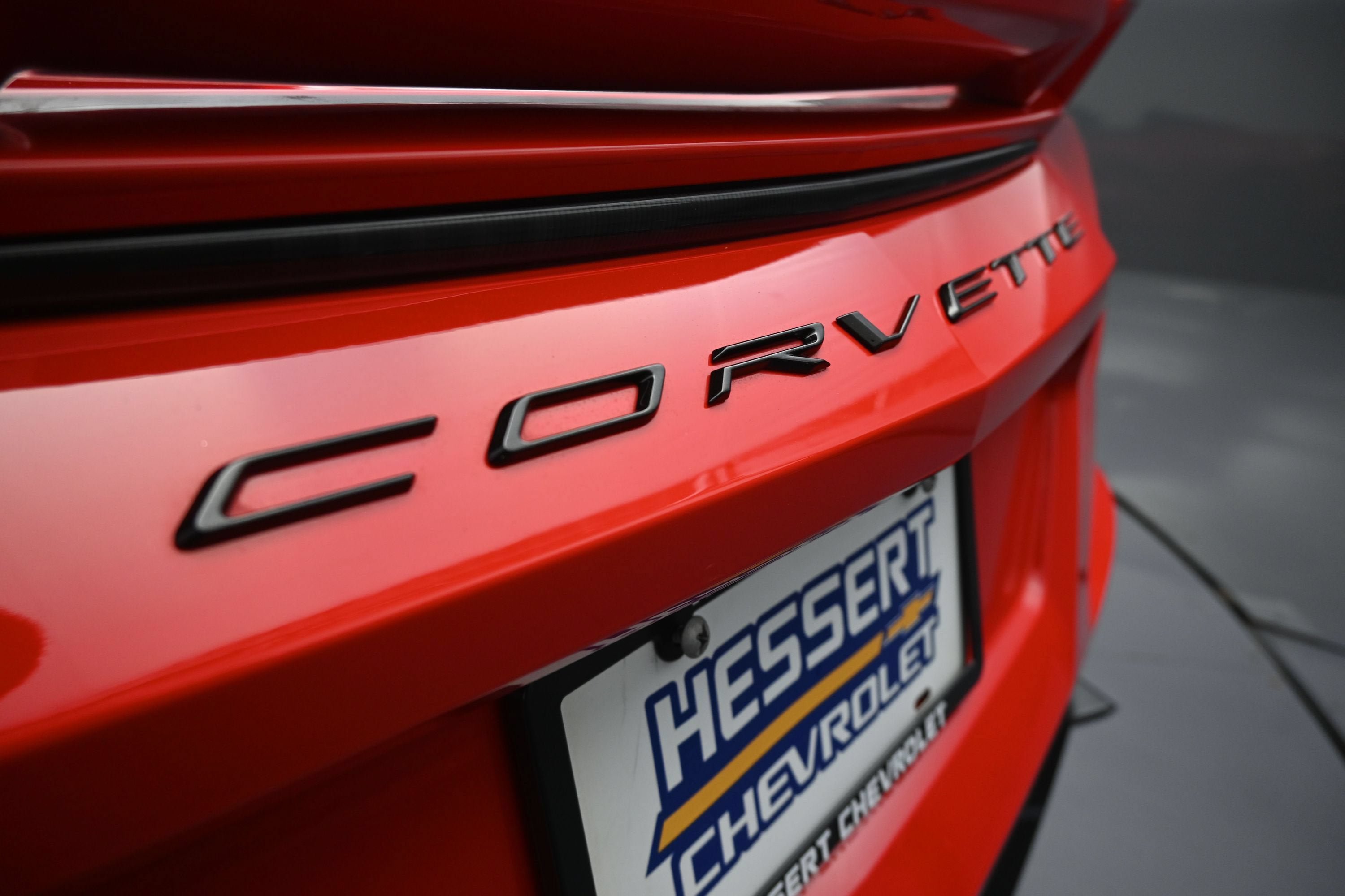 Used 2024 Chevrolet Corvette Stingray Premium Conv w/ Z51 Performance Package RWD image 37