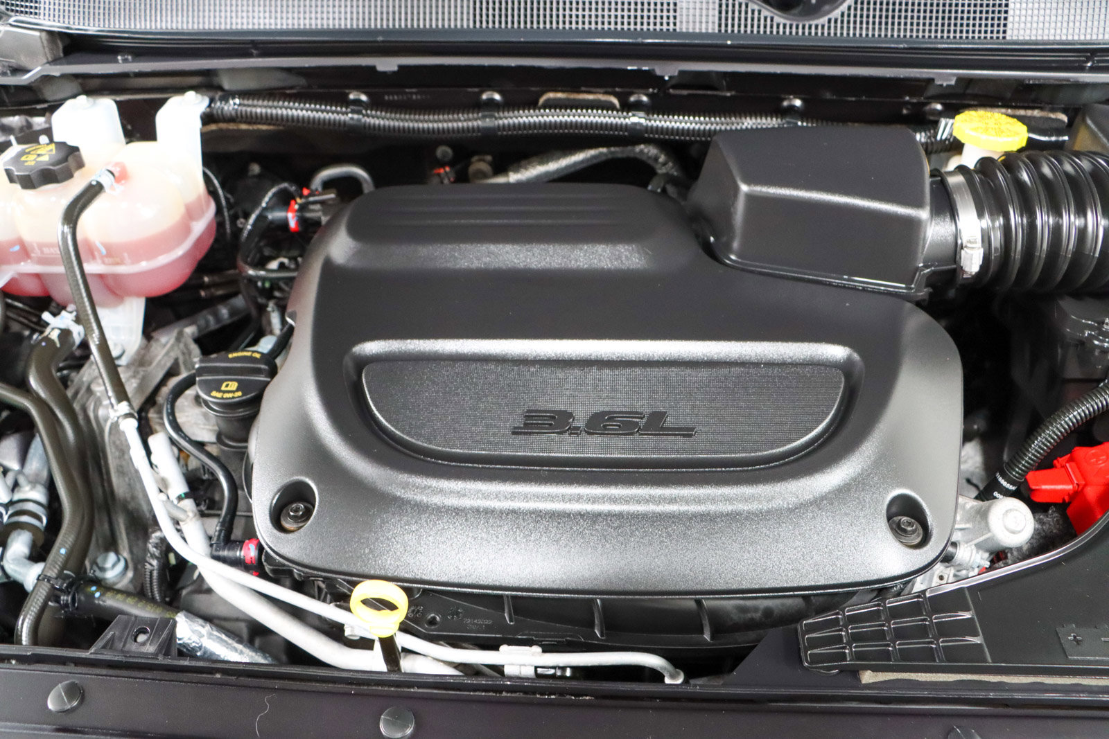 Used 2023 Chrysler Pacifica Touring-L image 31