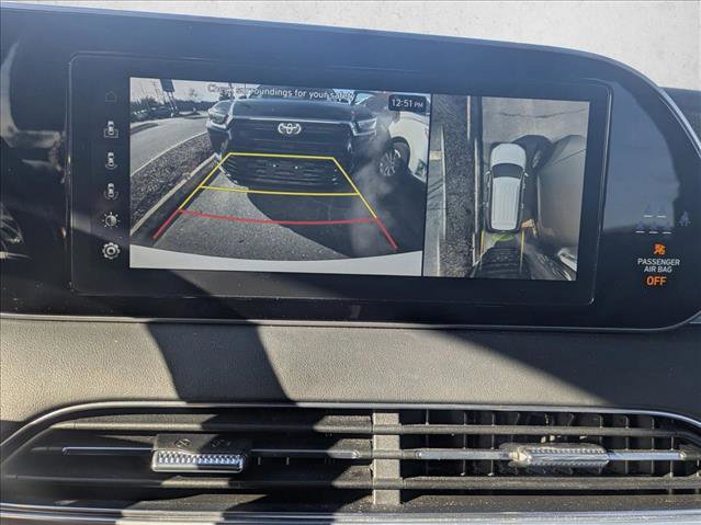 Used 2022 Hyundai Palisade Calligraphy w/ Winter Package image 12