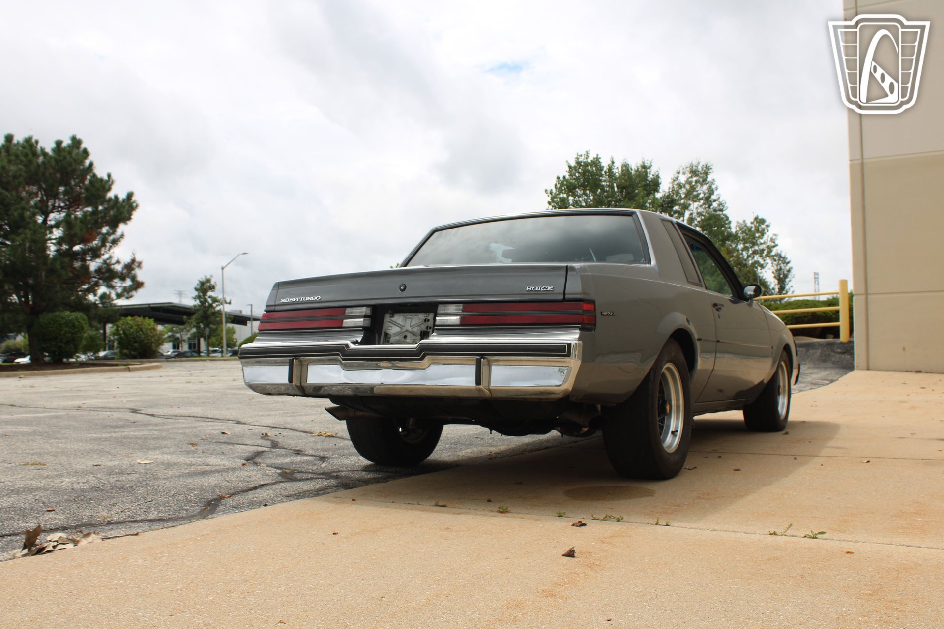 Used 1987 Buick Regal Coupe RWD image 33