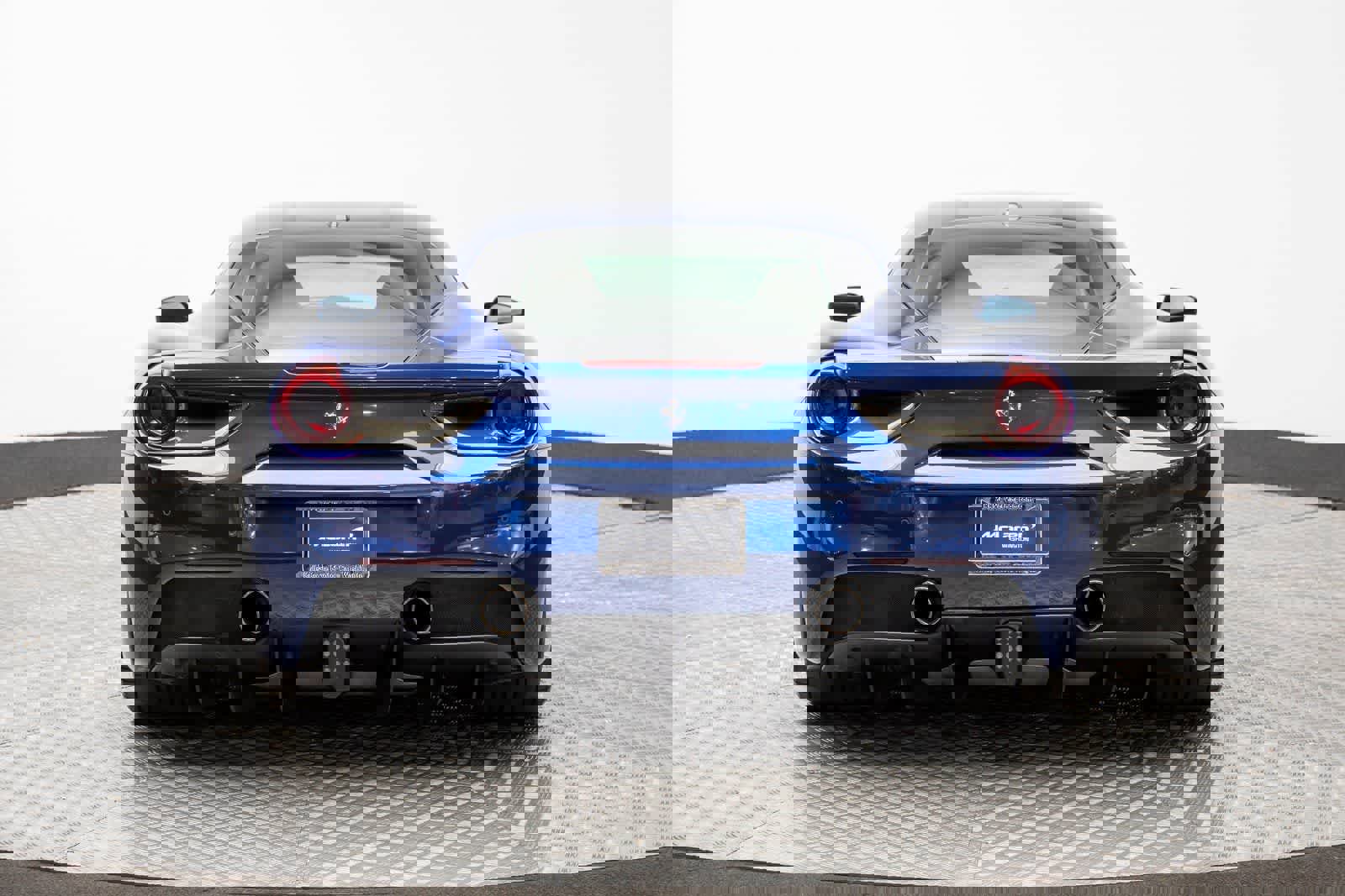 Used 2018 Ferrari 488 GTB image 5