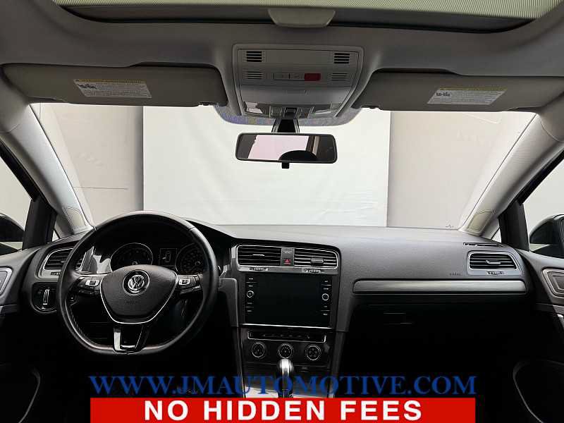 Used 2018 Volkswagen Golf SE FWD image 12