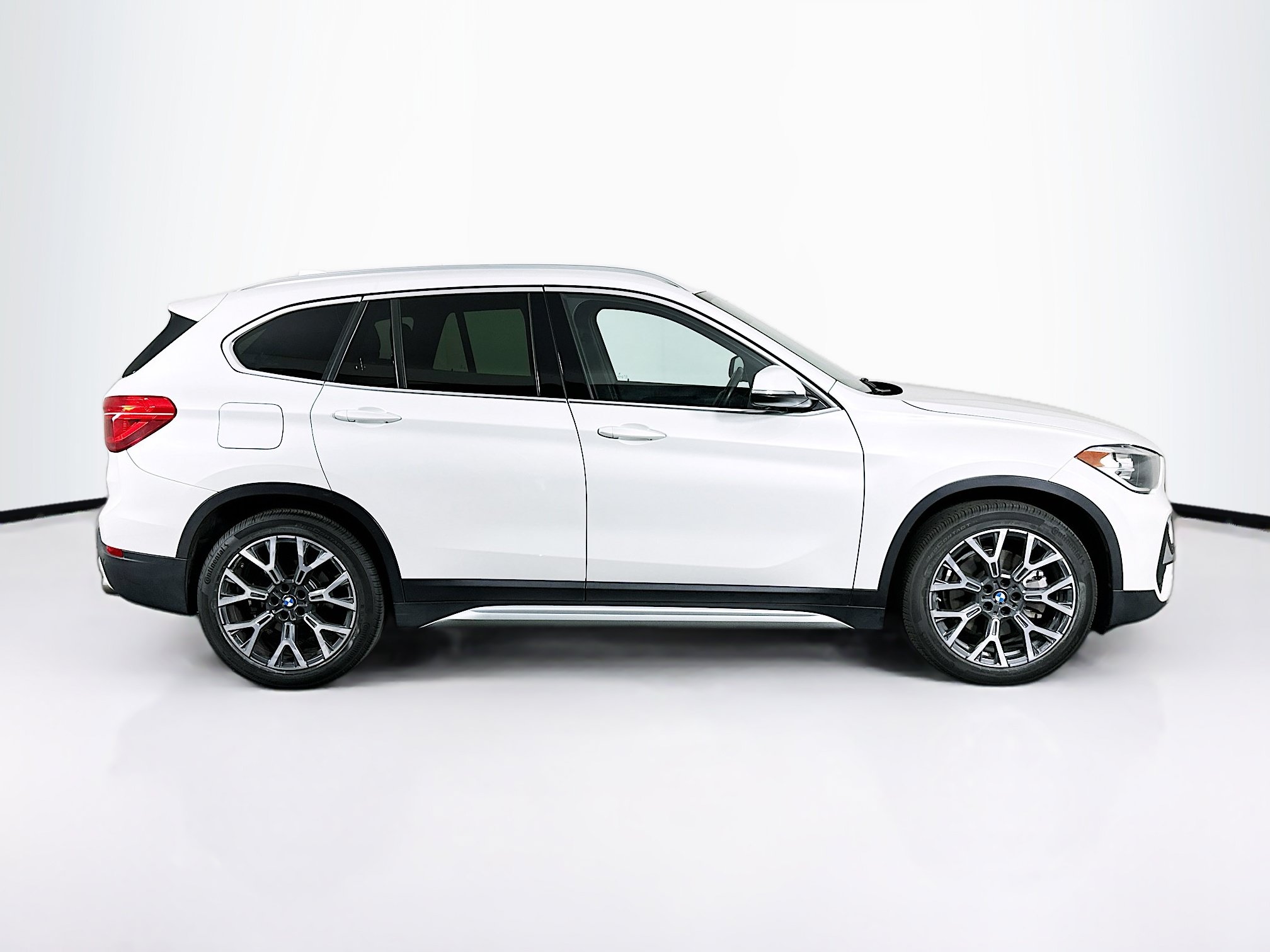 Used 2021 BMW X1 sDrive28i w/ Convenience Package FWD image 10