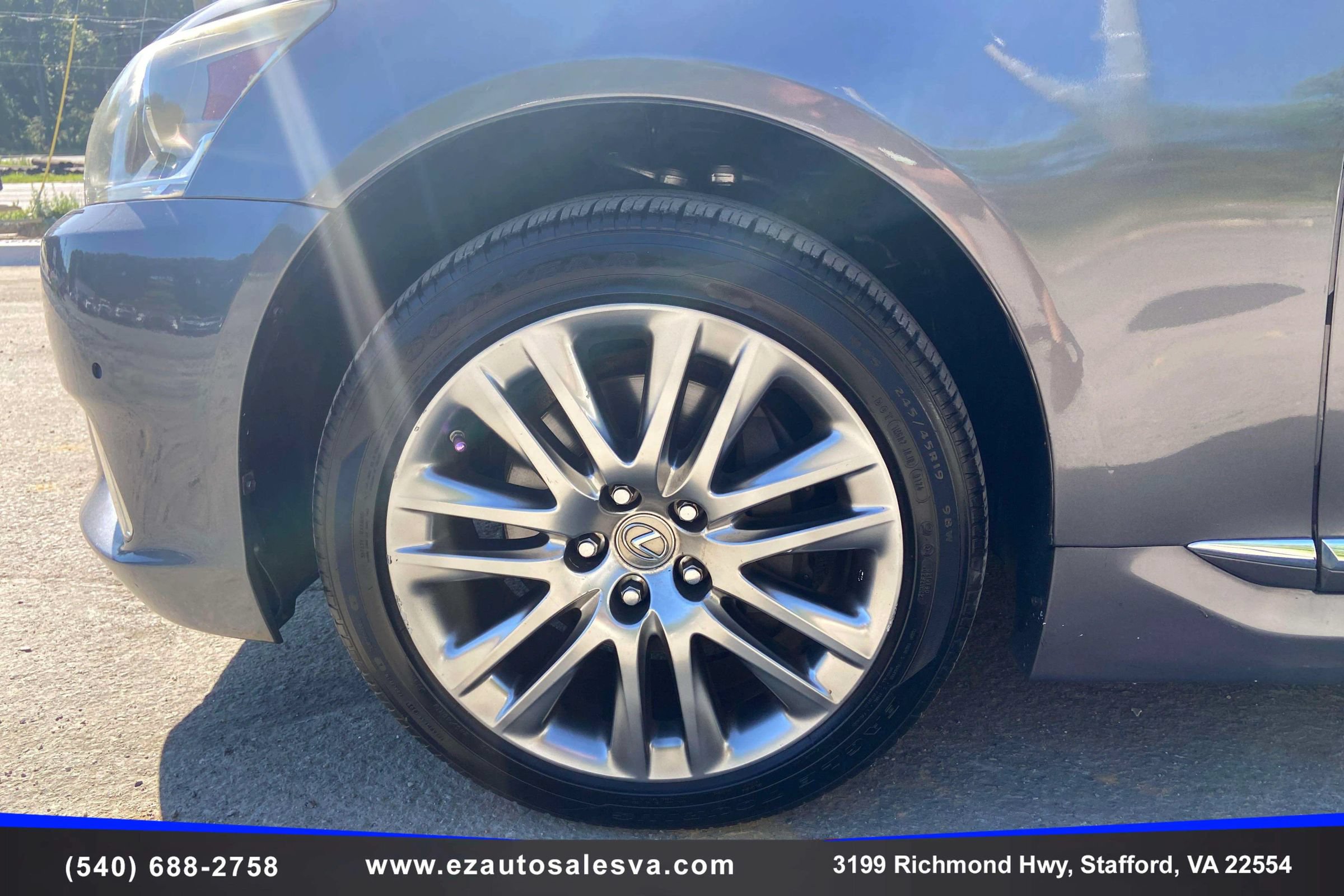 Used 2015 Lexus LS 460 w/ Comfort Package RWD image 10