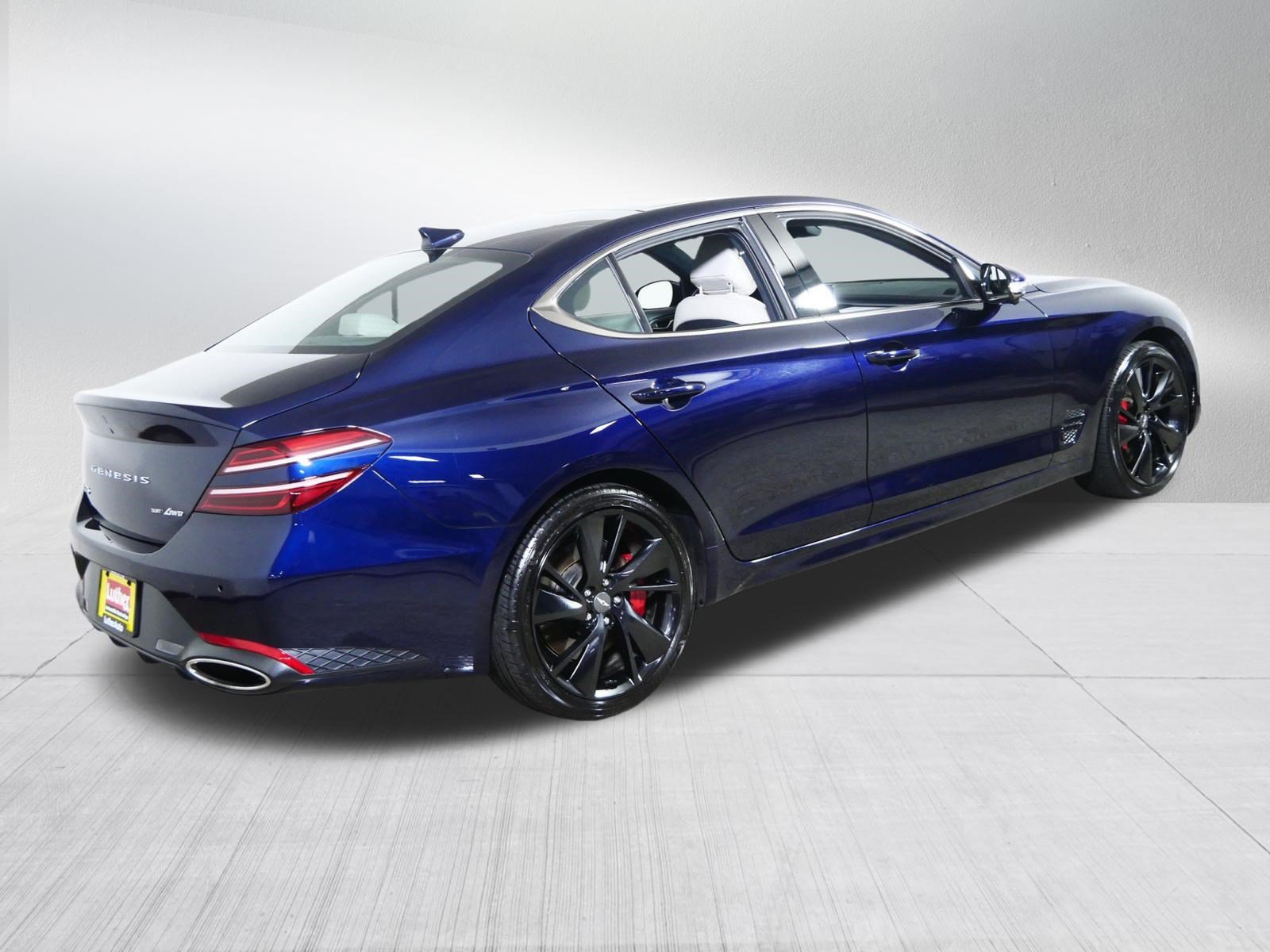 Used 2023 Genesis G70 3.3T w/ Sport Prestige Package AWD/4WD image 7