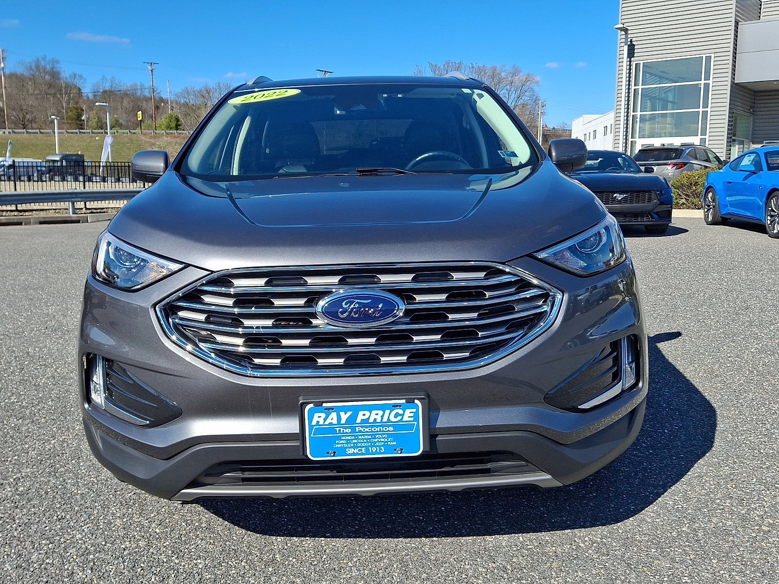 Certified 2022 Ford Edge SEL w/ Convenience Package AWD/4WD image 2