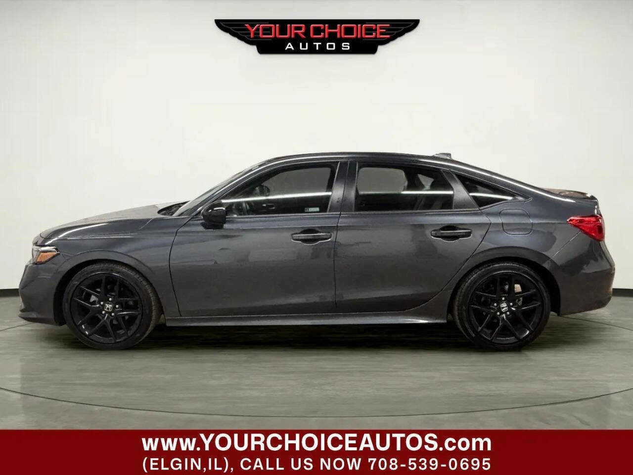 Used 2024 Honda Civic Sport image 2