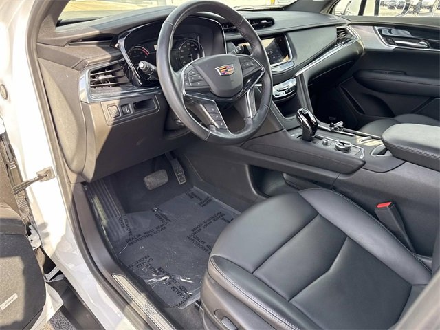 Certified 2024 Cadillac XT5 Premium Luxury w/ LPO, Floor Liner Package image 11