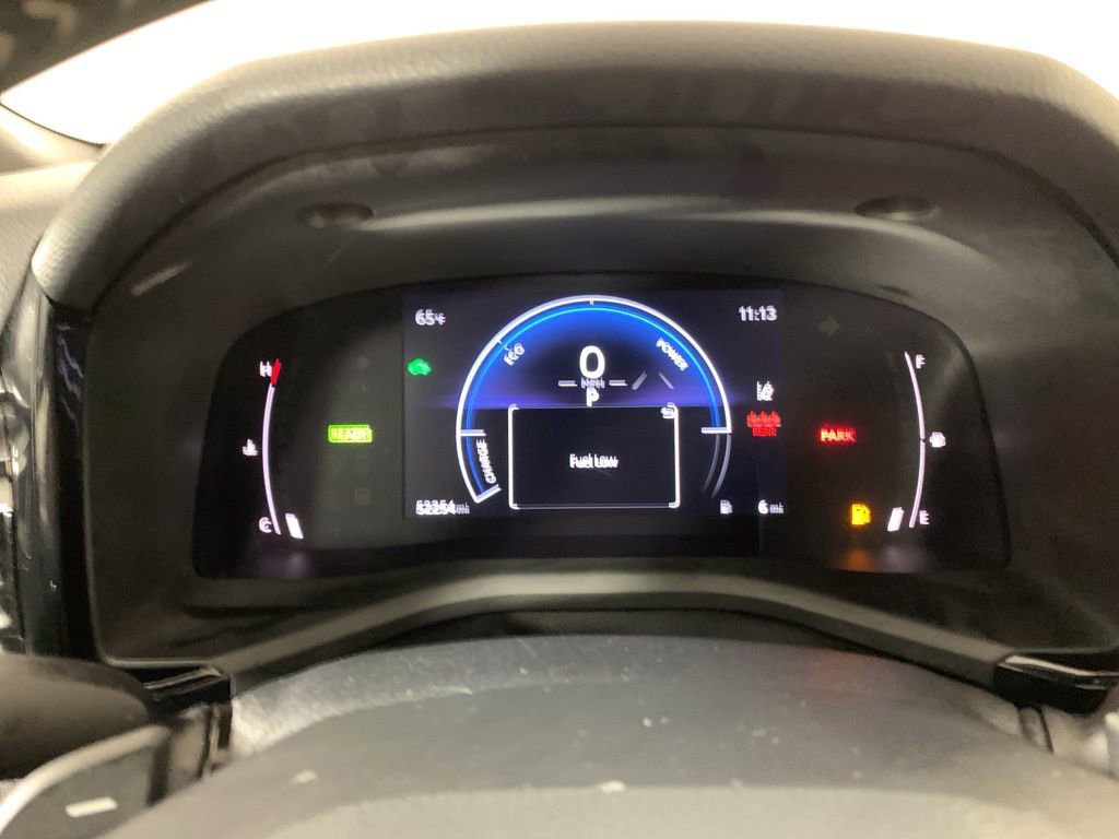 Used 2025 Toyota Camry SE image 19