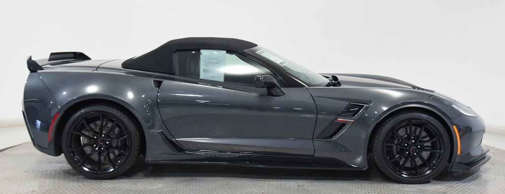 Used 2019 Chevrolet Corvette Grand Sport RWD image 12
