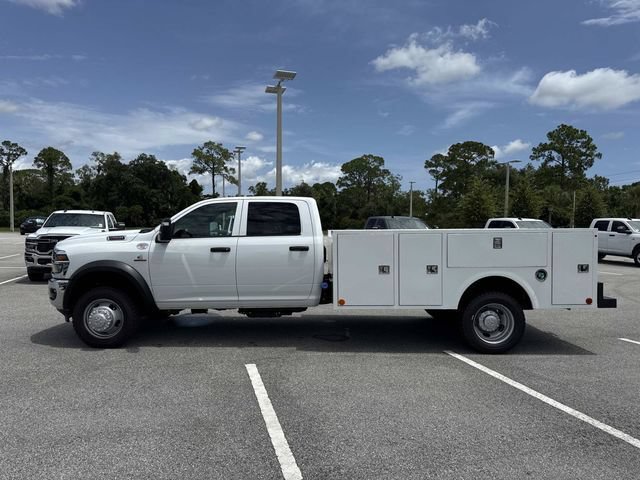 New 2026 RAM 5500 Tradesman w/ Chrome Appearance Group AWD/4WD image 8