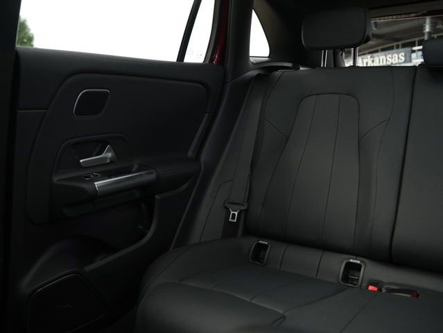 Certified 2026 Mercedes-Benz GLA 250 4MATIC image 39