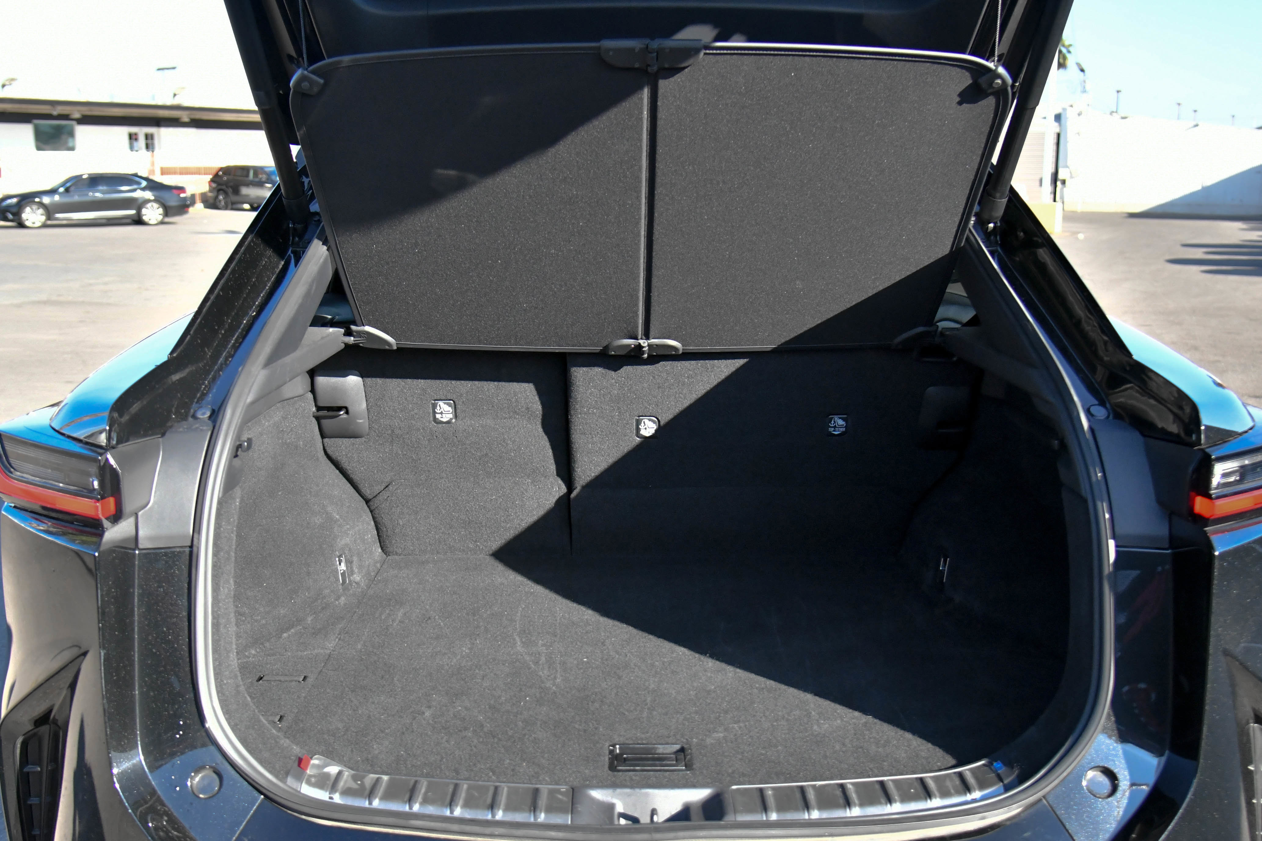 Used 2024 Lexus RZ 300e Premium image 46