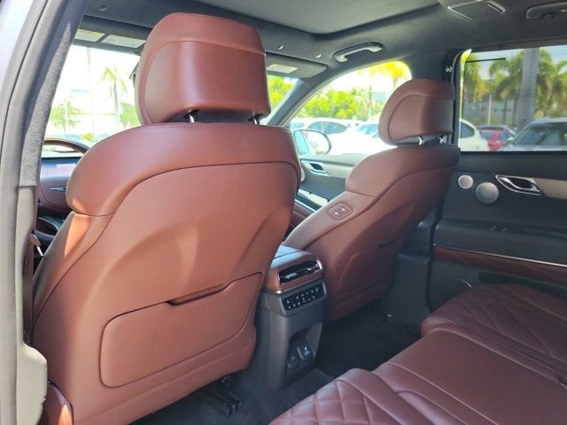 Used 2025 Genesis GV80 3.5T Prestige AWD/4WD image 10