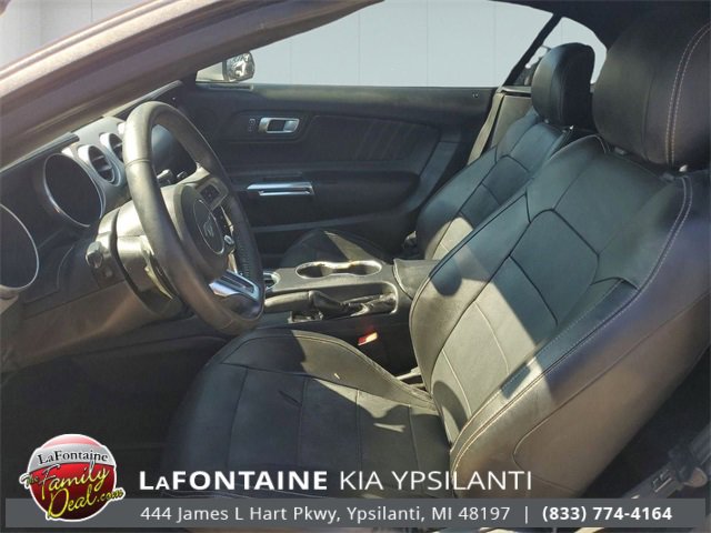 Used 2018 Ford Mustang Premium image 10