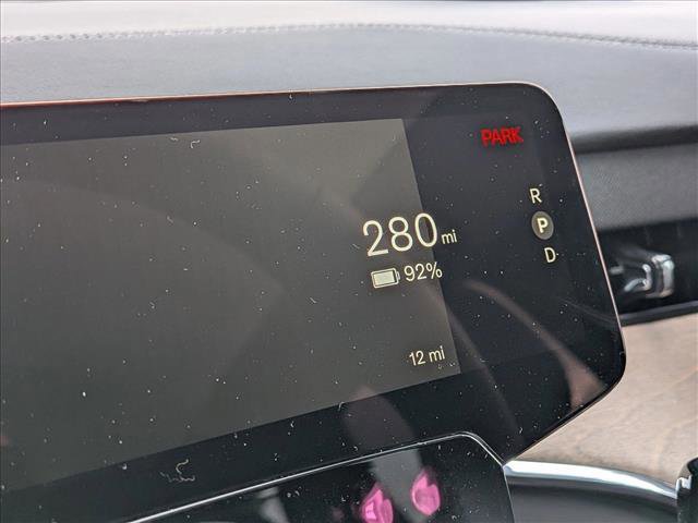 New 2025 Volvo EX90 Plus w/ Protection Package Premier image 12