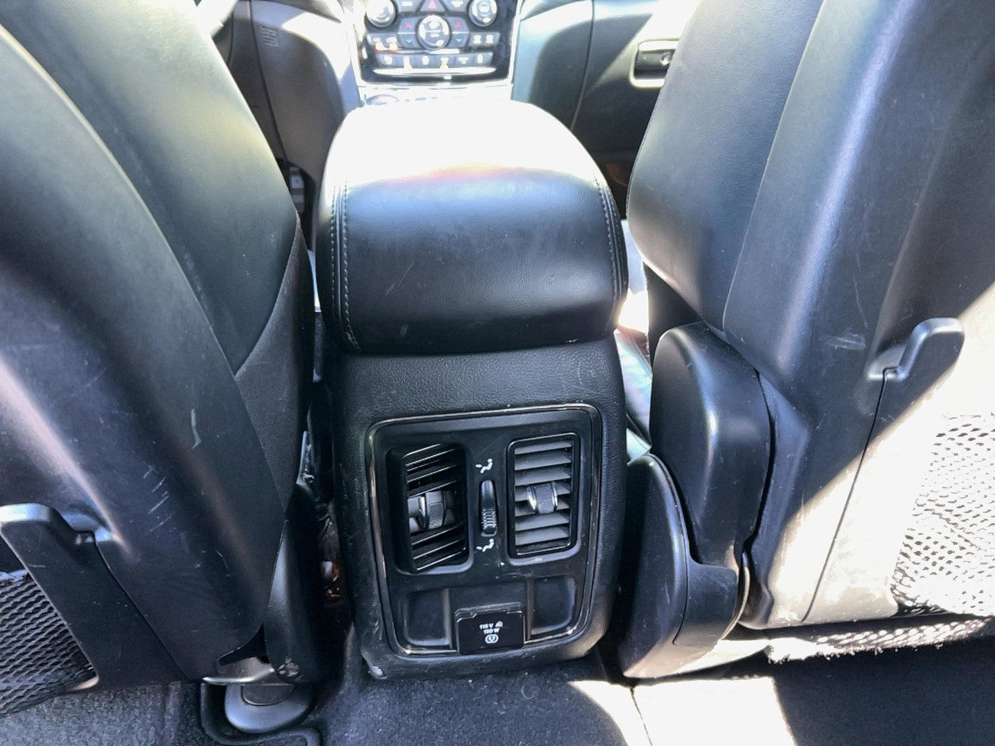 Used 2020 Jeep Grand Cherokee Altitude RWD image 23