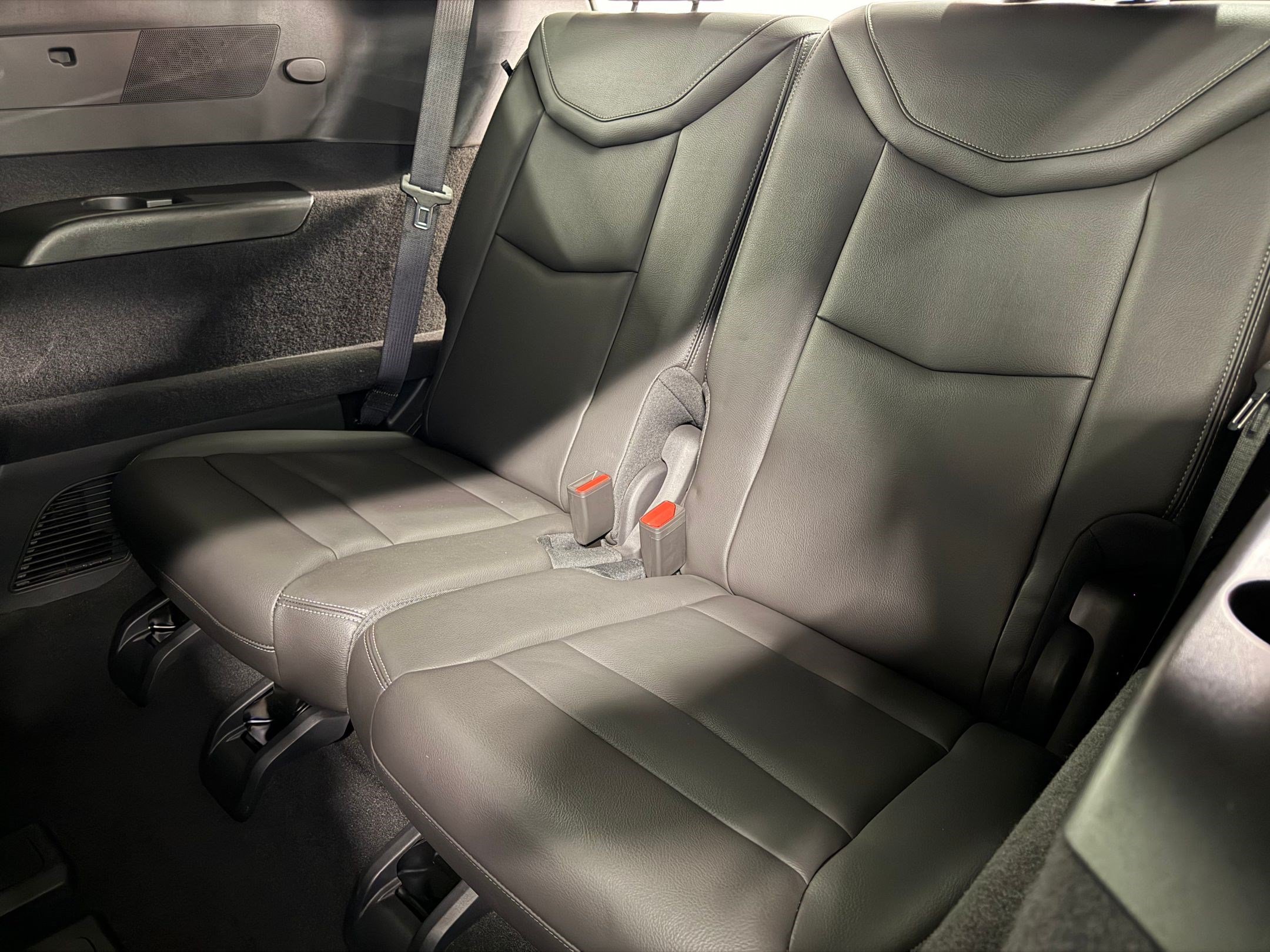 Certified 2025 Cadillac XT6 Luxury FWD image 45
