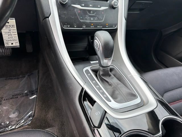 Used 2014 Ford Fusion SE FWD image 26