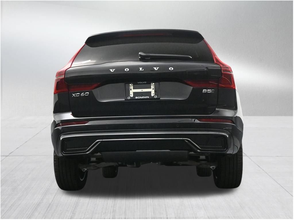 New 2026 Volvo XC60 B5 Plus AWD/4WD image 24