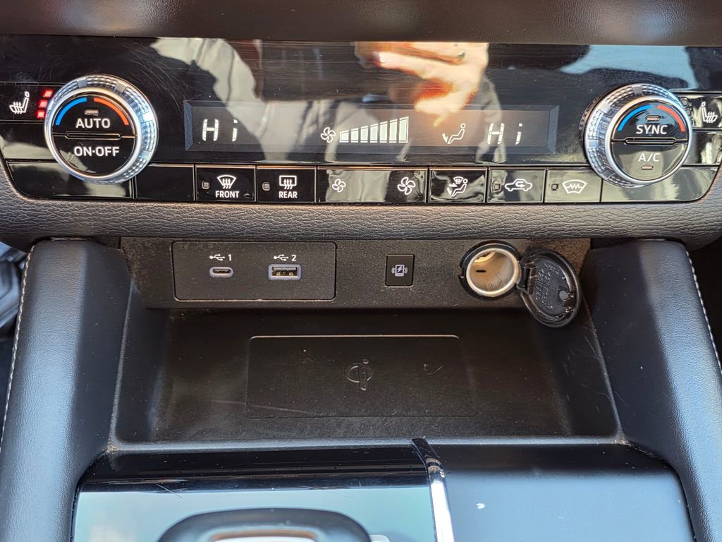 Used 2024 Mitsubishi Outlander SE image 26