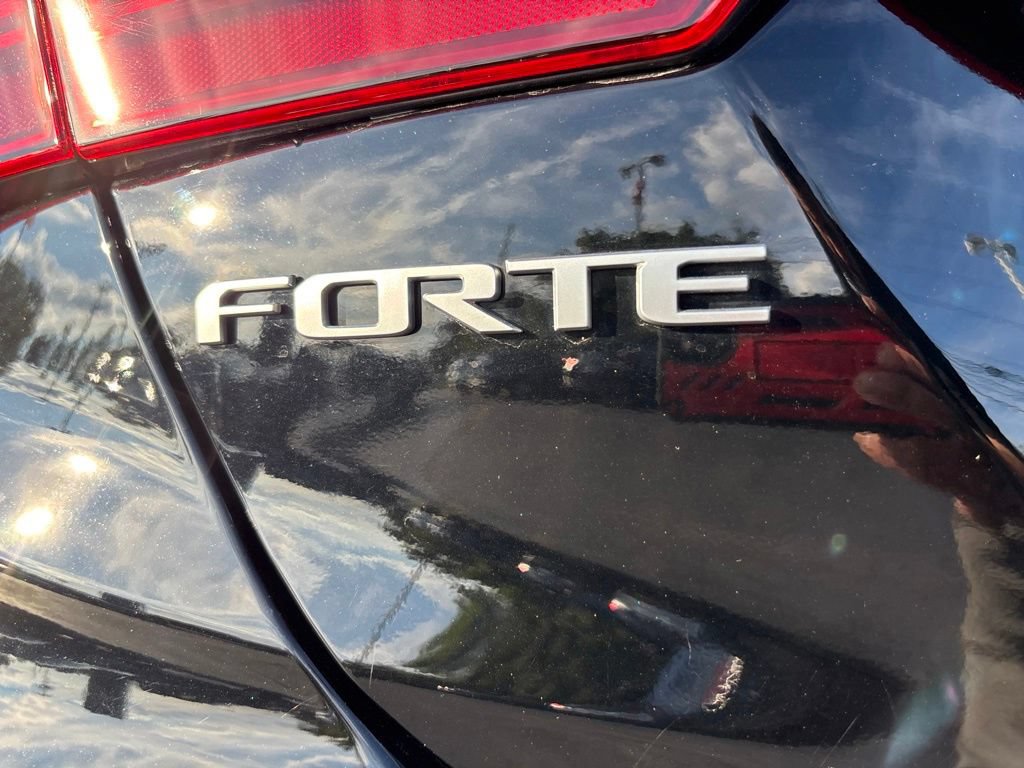 Used 2024 Kia Forte GT-Line w/ GT-Line Premium Package FWD image 15