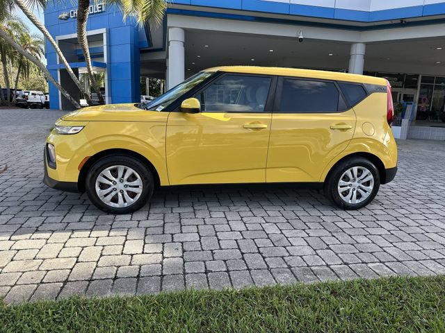 Used 2020 Kia Soul LX FWD image 31