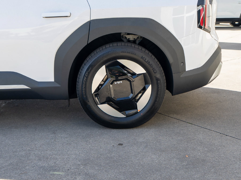New 2026 Kia EV9 Wind AWD/4WD image 34