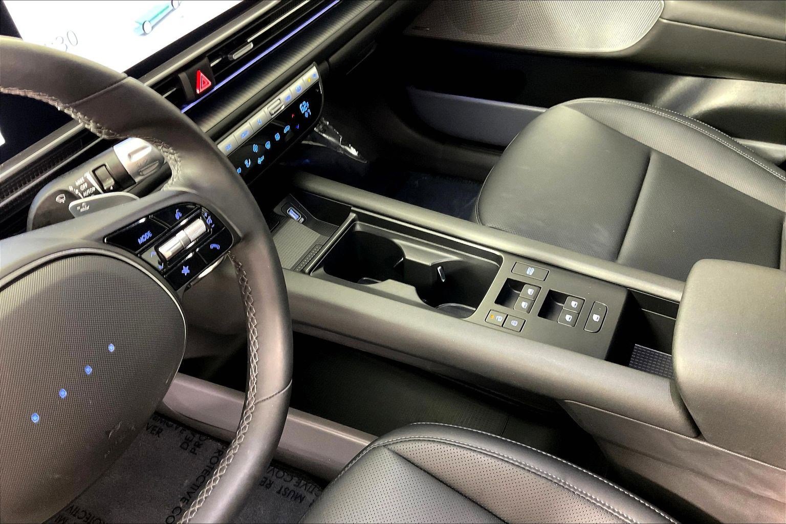 Used 2023 Hyundai Ioniq 6 Limited w/ Cargo Package image 18