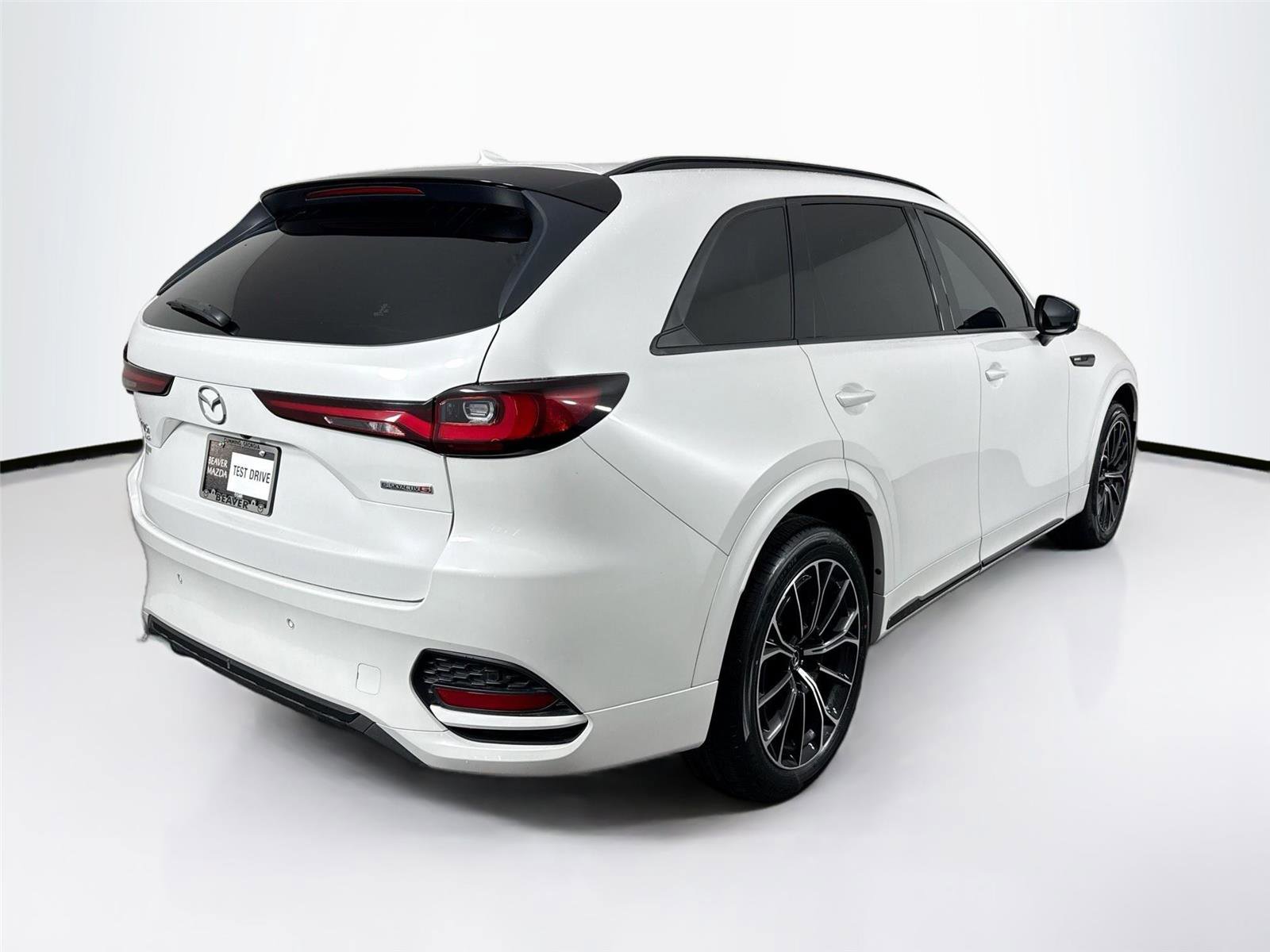 Certified 2025 MAZDA CX-70 3.3 Turbo S w/ Premium Plus AWD/4WD image 2