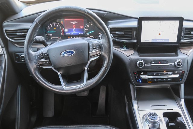 Used 2020 Ford Explorer Limited w/ Class III Trailer Tow Package image 24