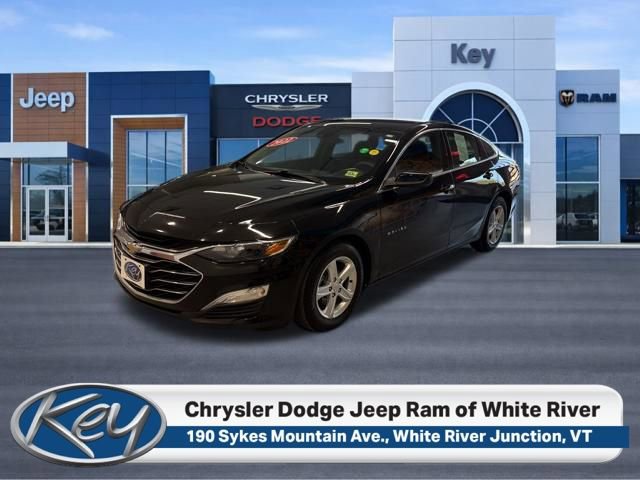 Used 2022 Chevrolet Malibu LS w/ Driver Confidence Package II image 1