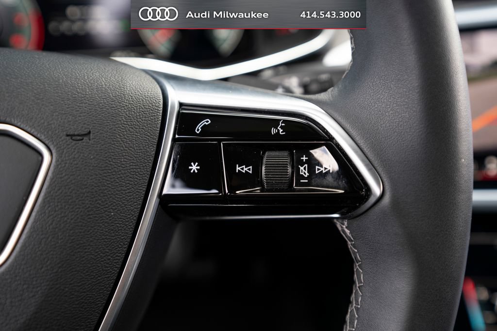 Used 2025 Audi A6 2.0T Premium w/ Convenience Plus Package AWD/4WD image 18