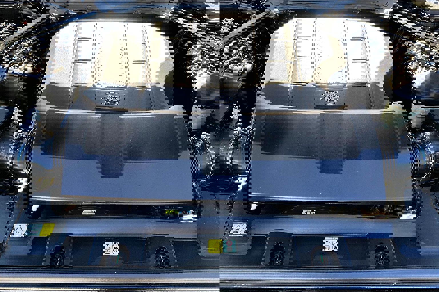 Used 2020 Land Rover Range Rover HSE image 33