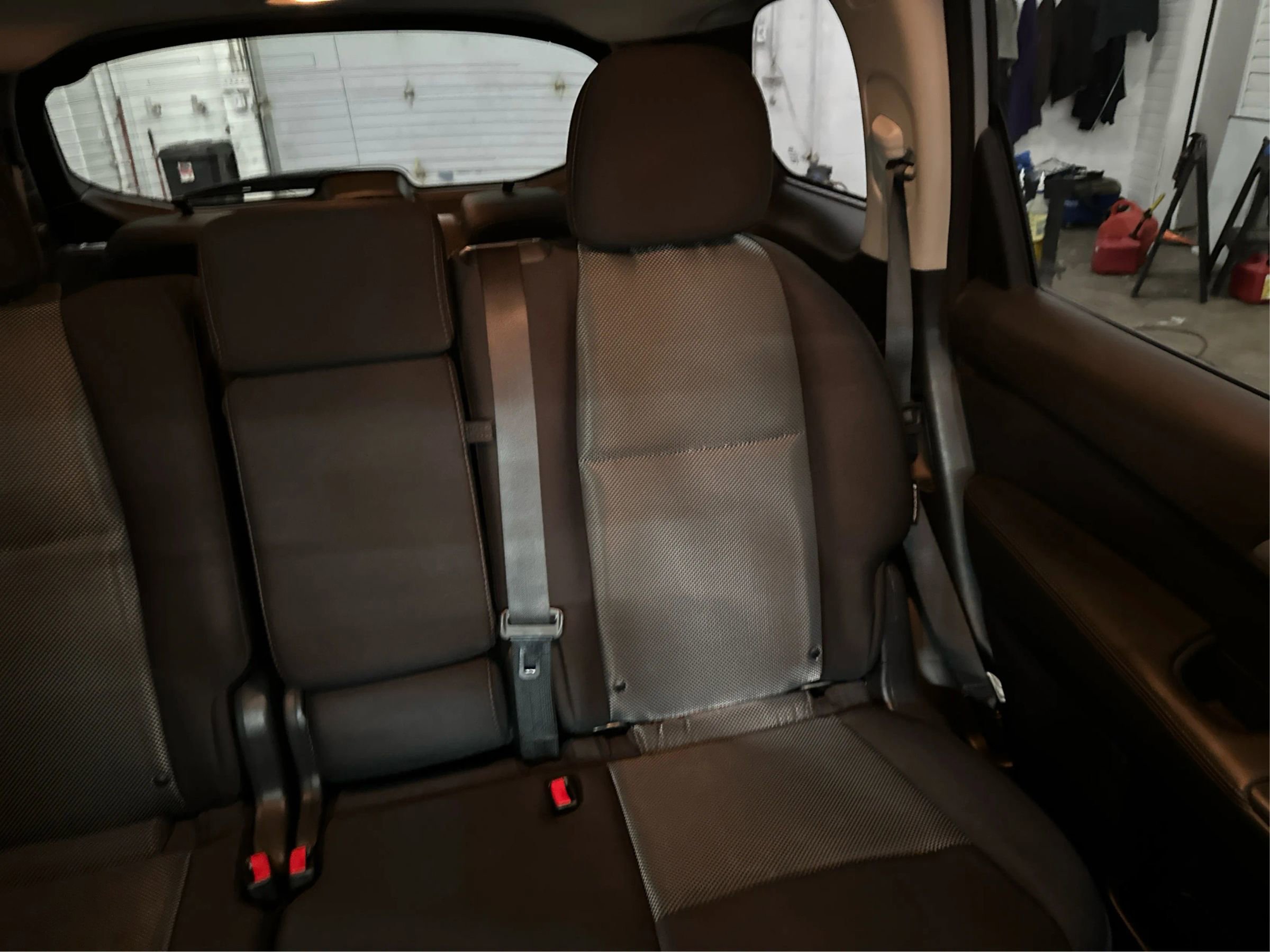 Used 2019 Nissan Pathfinder SV image 31