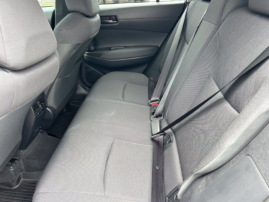 Used 2026 Toyota Corolla Cross LE FWD image 15