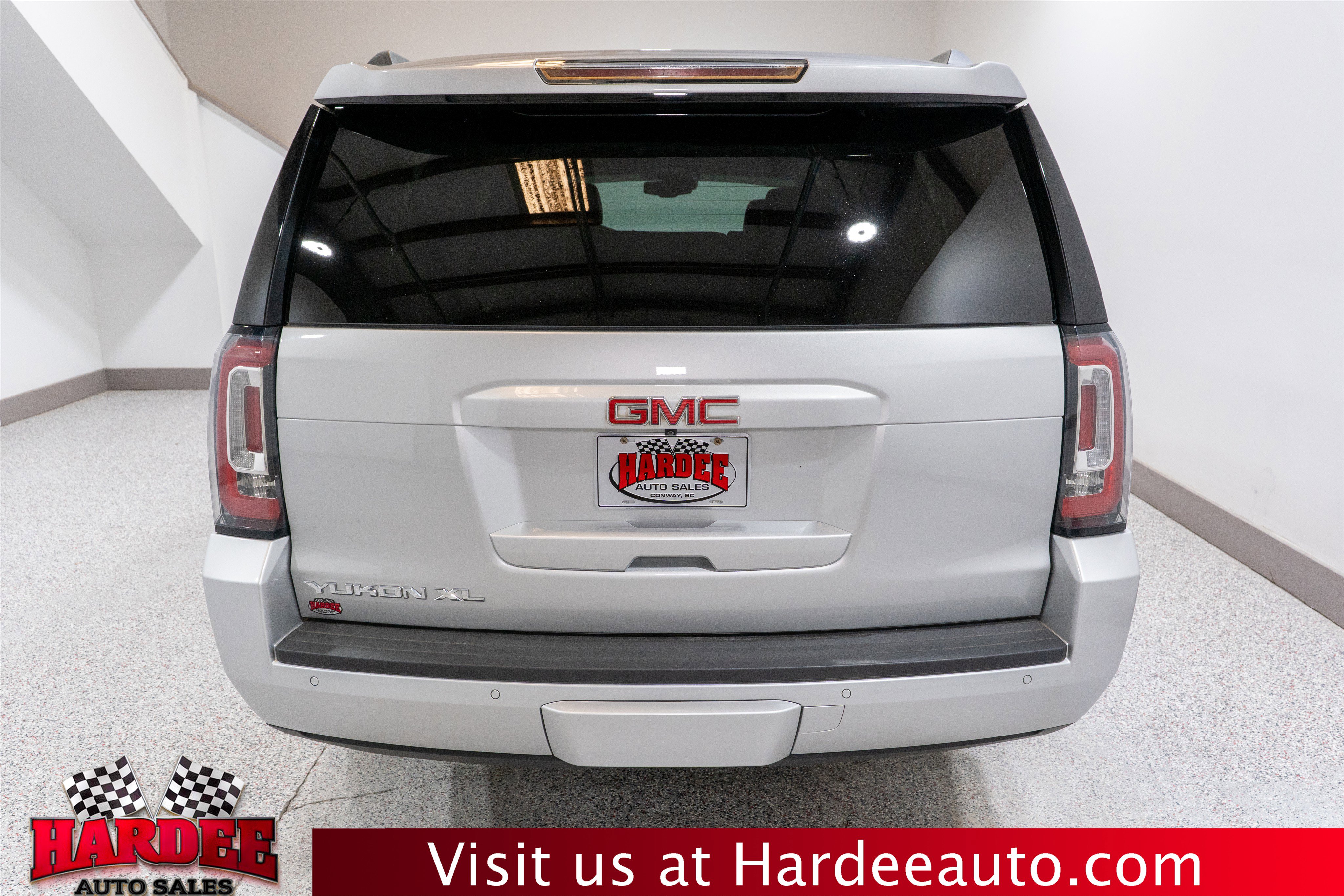 Used 2016 GMC Yukon XL SLE w/ HD Trailering Package AWD/4WD image 4