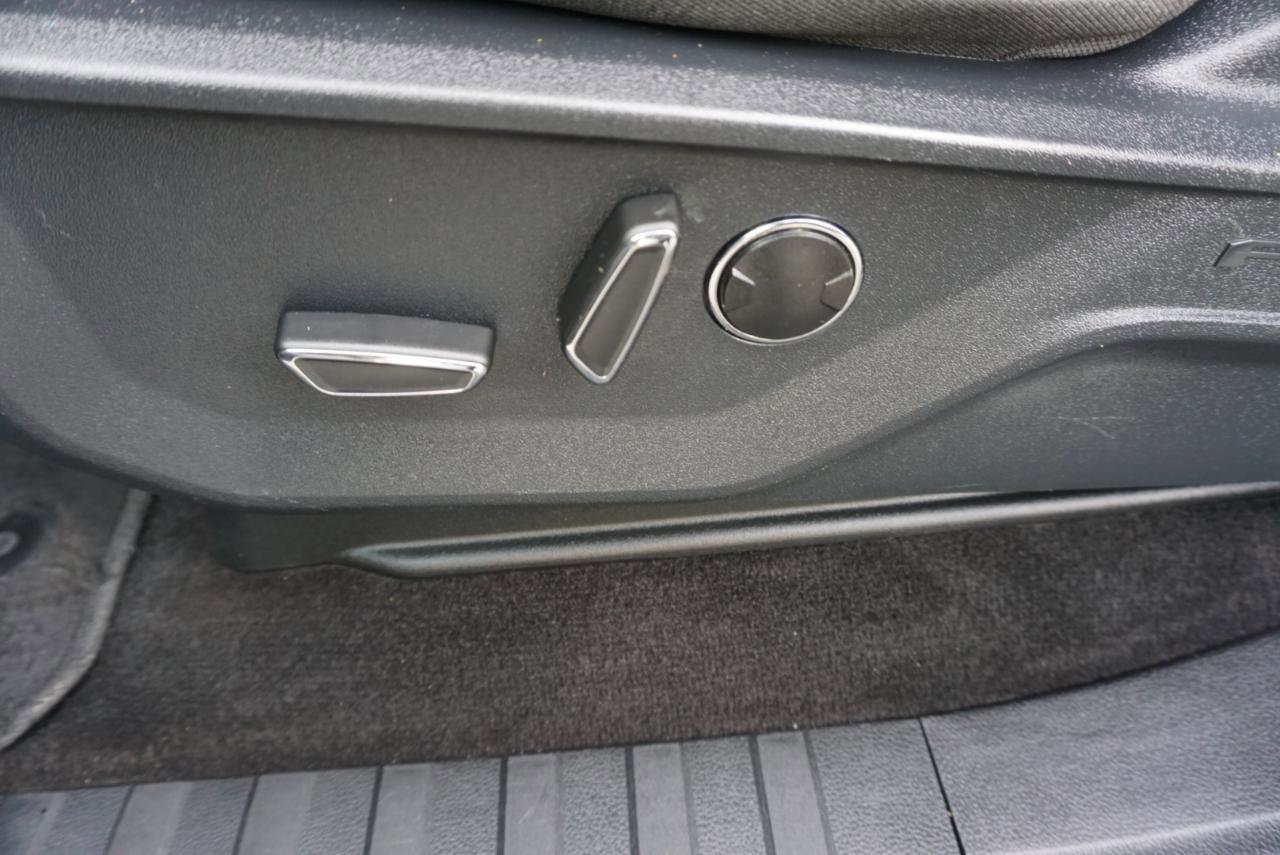 Used 2021 Ford F150 XLT w/ Equipment Group 302A High image 11